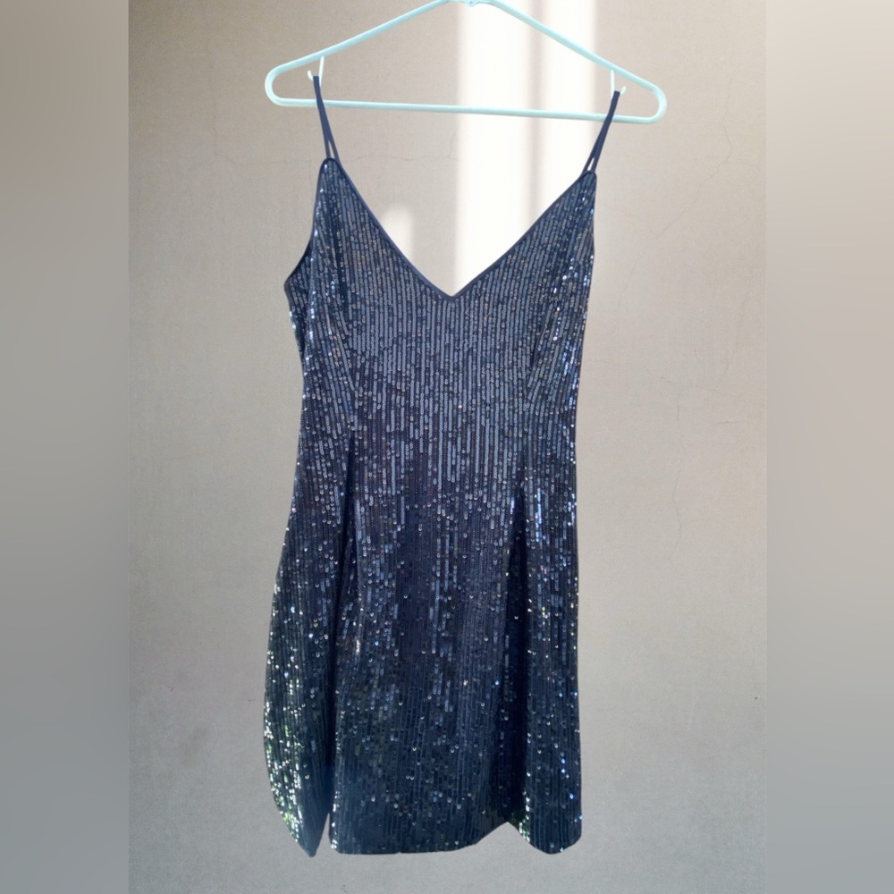 NWT Fashion Nova “Into You” Black Sequin Mini Dress w/Pockets (Size Small)